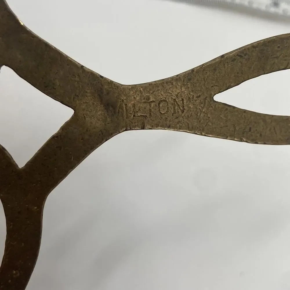 Vintage Wilton brass heart 3 foot trivet